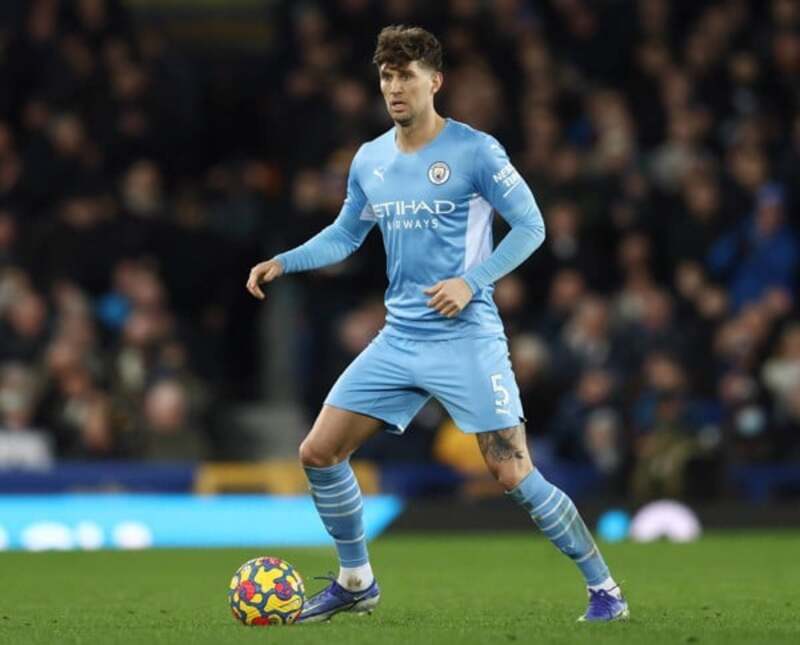 cau-thu-danh-gia-john-stones